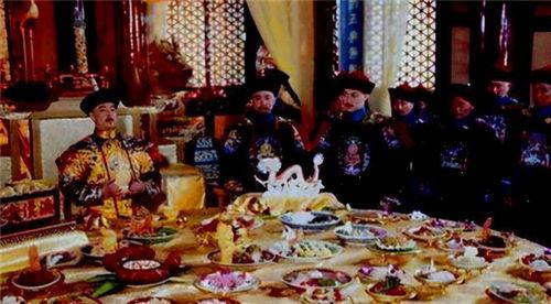 上朝吃瓜完结,宫廷秘闻背后的宫廷美食传奇